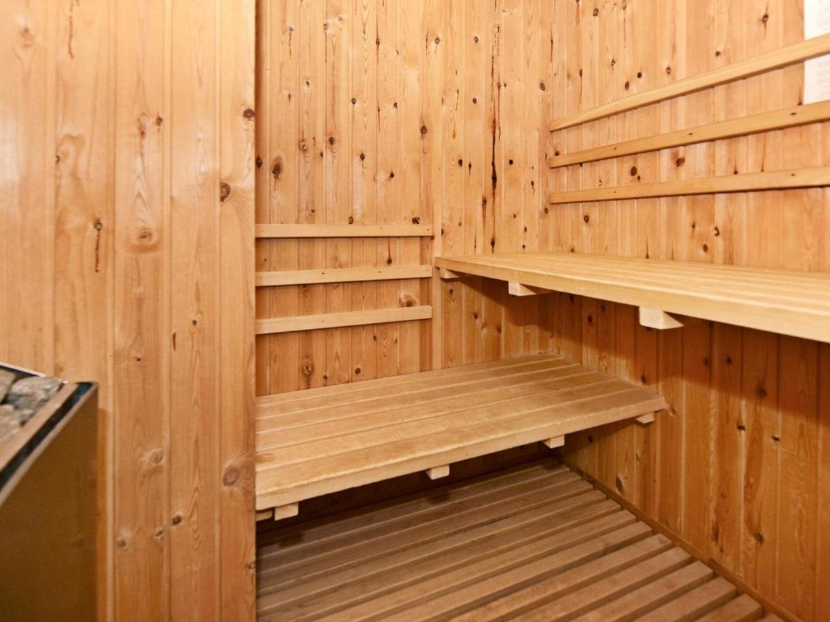 Two-Bedroom Holiday Home In Henne 7 Henne Strand Kültér fotó